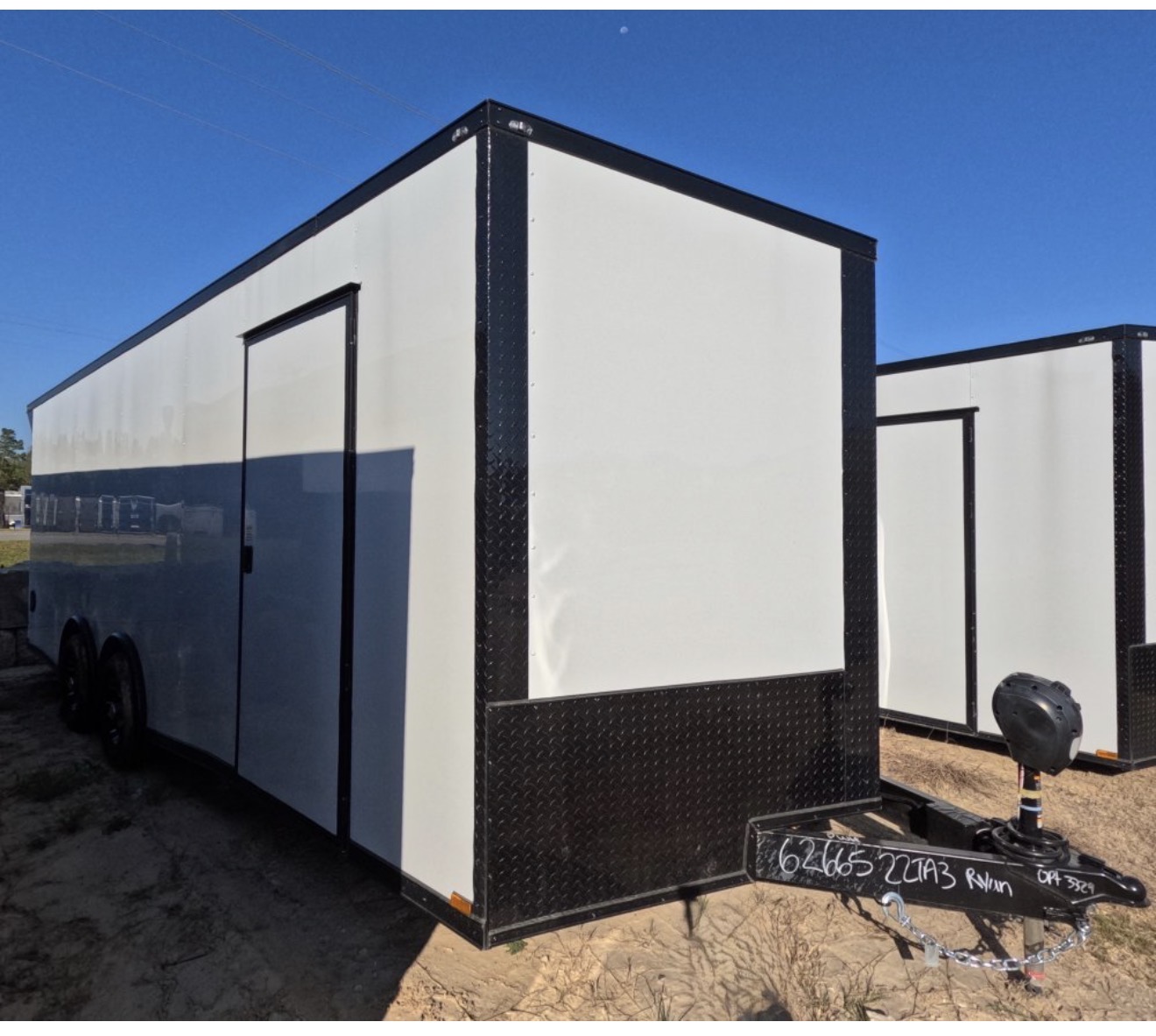 8.5×22 Tandem Axle Race Trailer